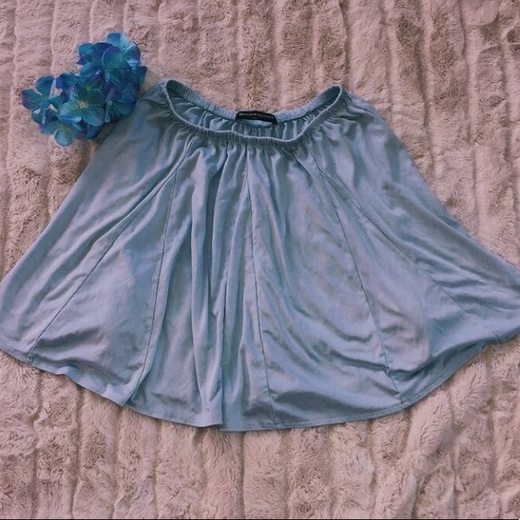 Blue skirt - Picture 2 of 3